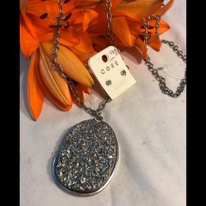 🔆 Beautifully designed accessory